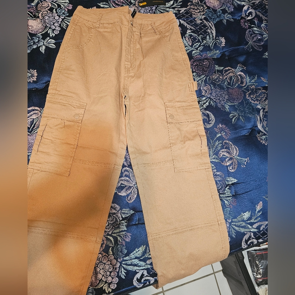 G.I.L.I.P U.R. Tan Casual cargo PANTS